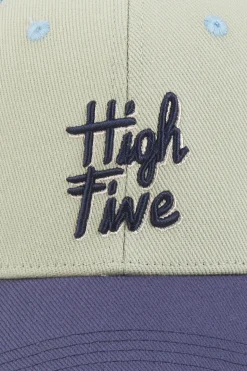 Chamaye Pet Cas-Trucker-High Five