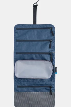 Cocoon Toilettas Hanging Toiletry Kit - Minimalist