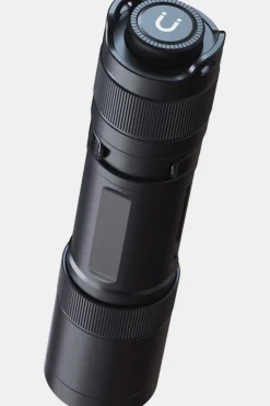 Fenix Zaklamp E18R V2.0