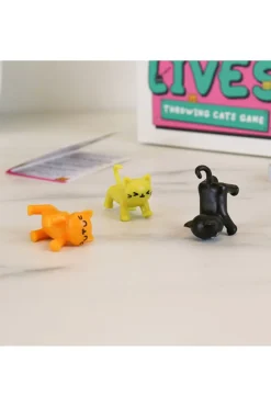 Gift Republic Speelgoed Nine Lives Game