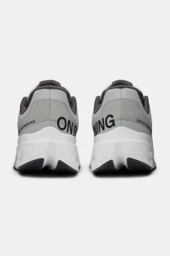 On Sportschoenen Cloudsurfer Next