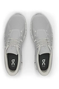 On Wandelschoenen Cloud 6
