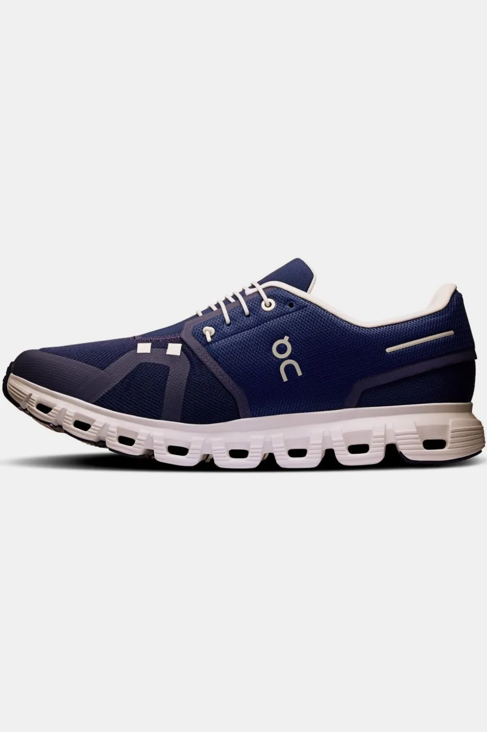 On Wandelschoenen Cloud 6