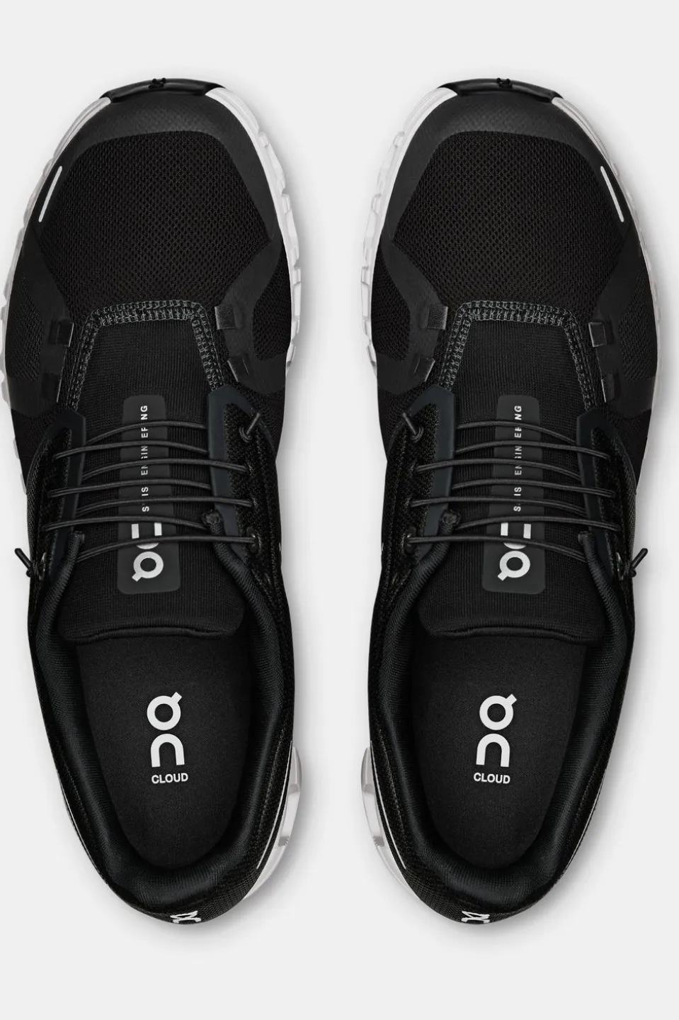 On Wandelschoenen Cloud 6