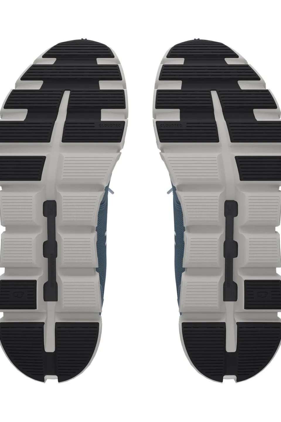 On Wandelschoenen Cloud 6