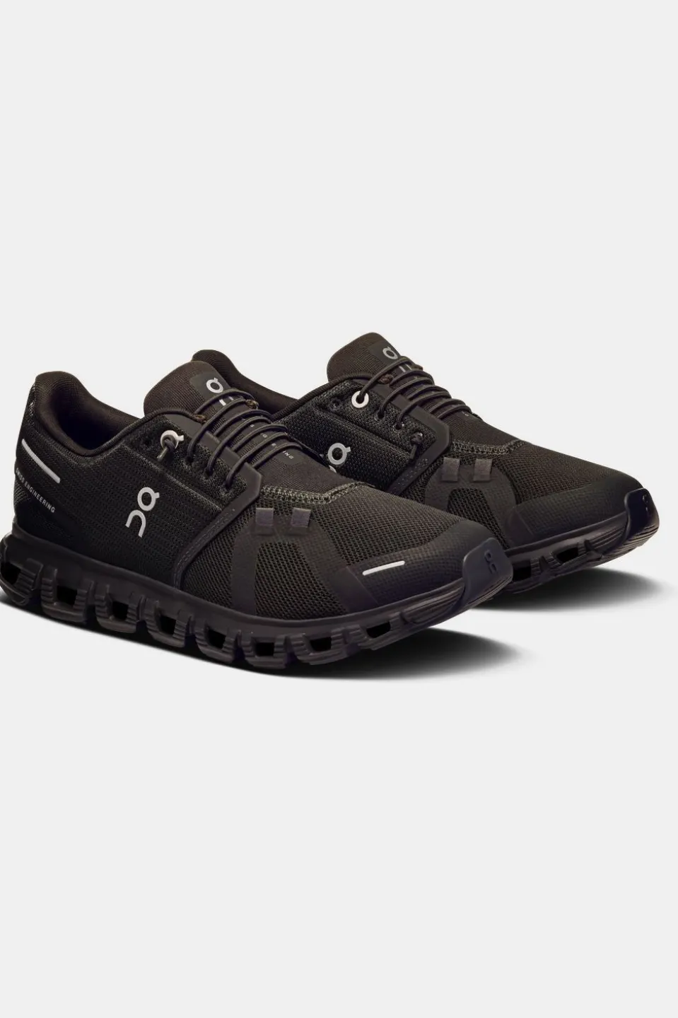 On Wandelschoenen Cloud 6