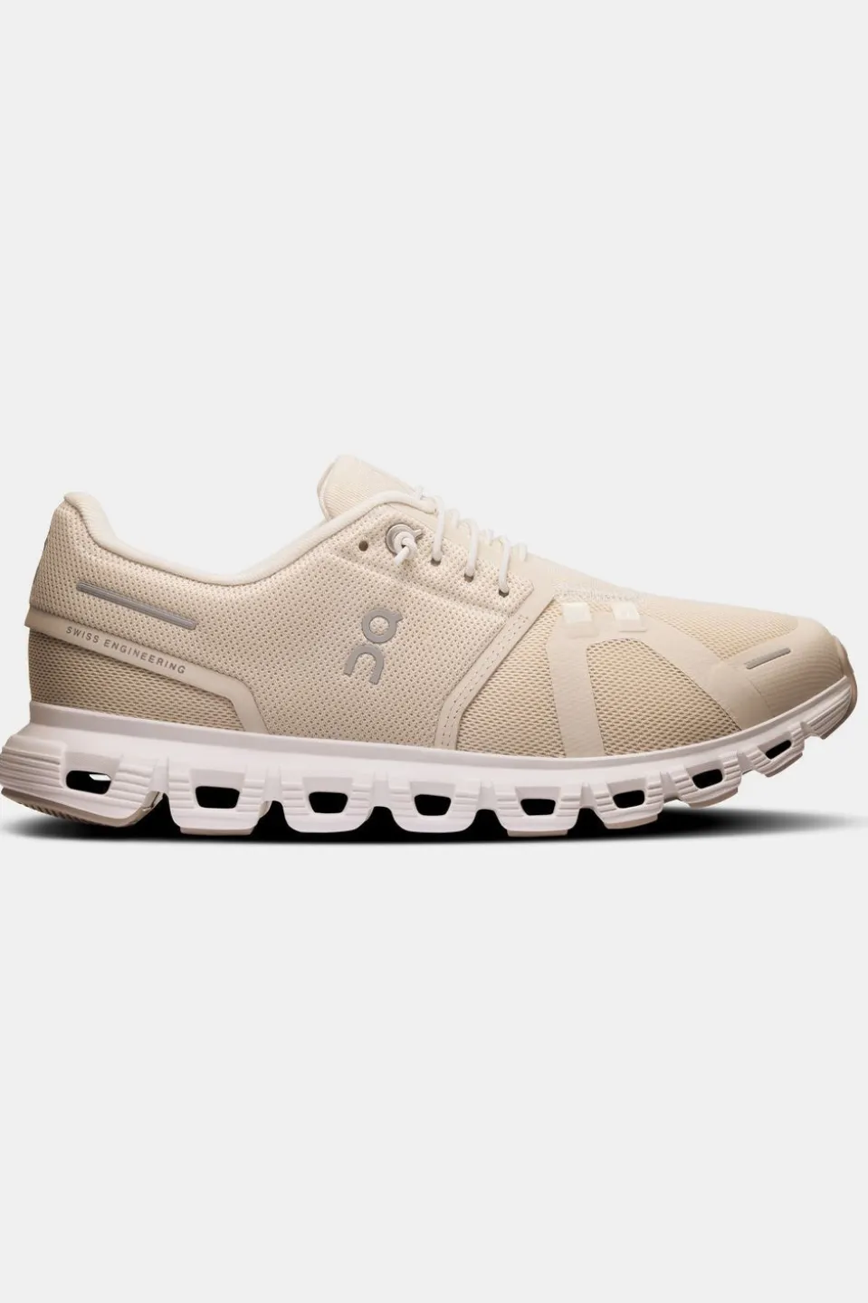 On Wandelschoenen Cloud 6