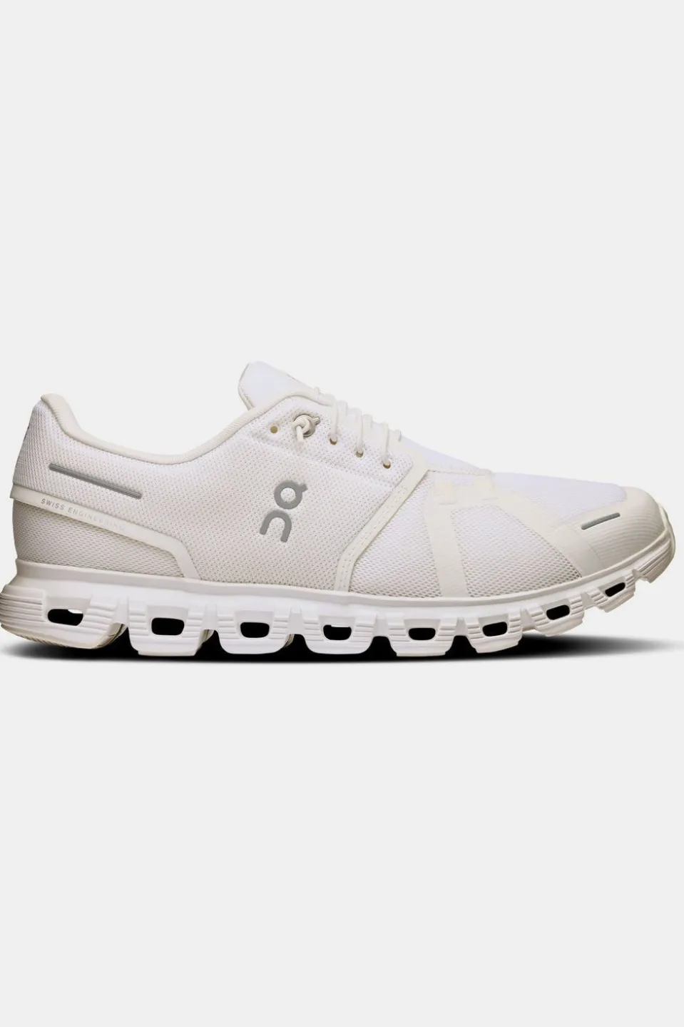 On Wandelschoenen Cloud 6
