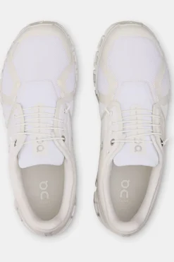 On Wandelschoenen Cloud 6