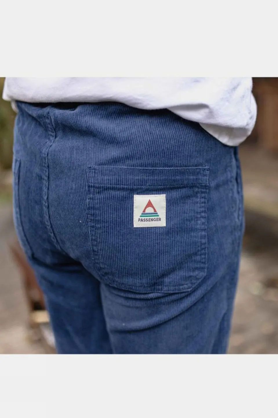 Passenger Clothing ltd Broek Compass Recycled Corduroy Trouser