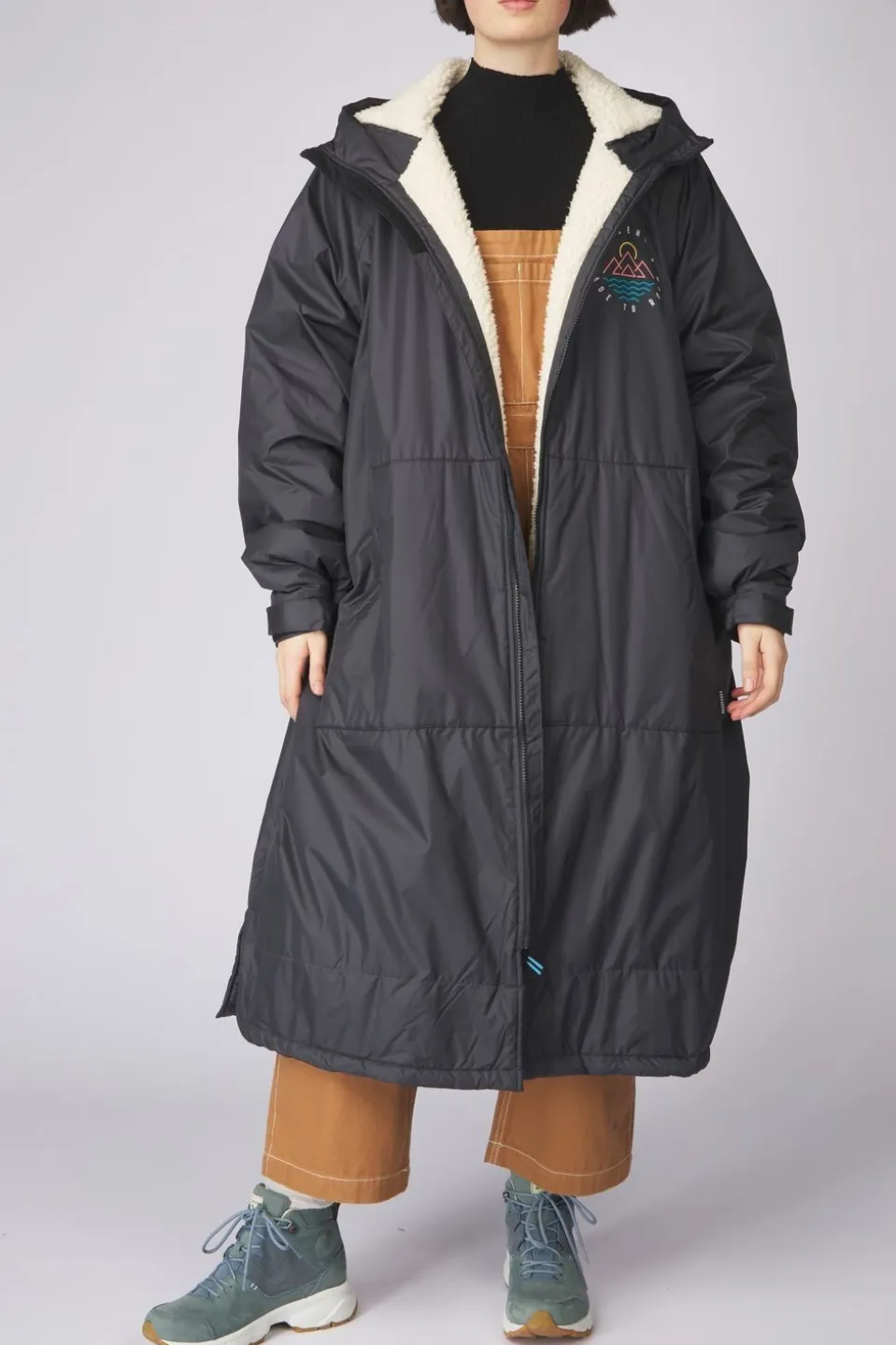Passenger Clothing ltd Poncho Jas Escapism Sherpa Lined Changing Robe