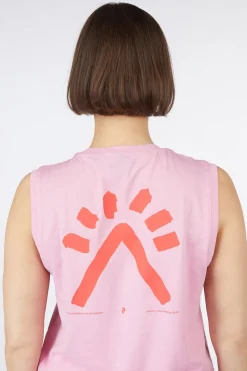 Peak Performance Top W Explore Graphic Sl