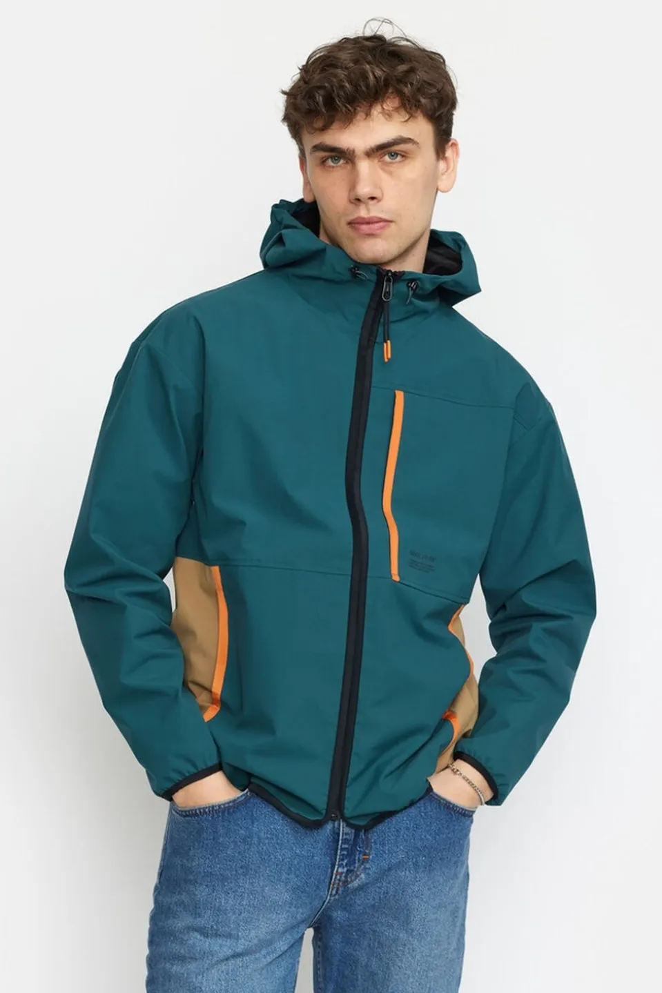 Revolution Jas 7865
