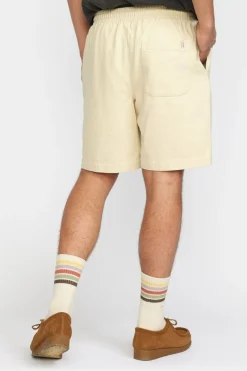Revolution Short 4054