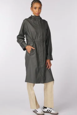 Selected  Regenjas Raya