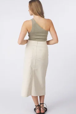 Selected Top Aya