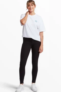 Sherpa T-Shirt Deity Tee