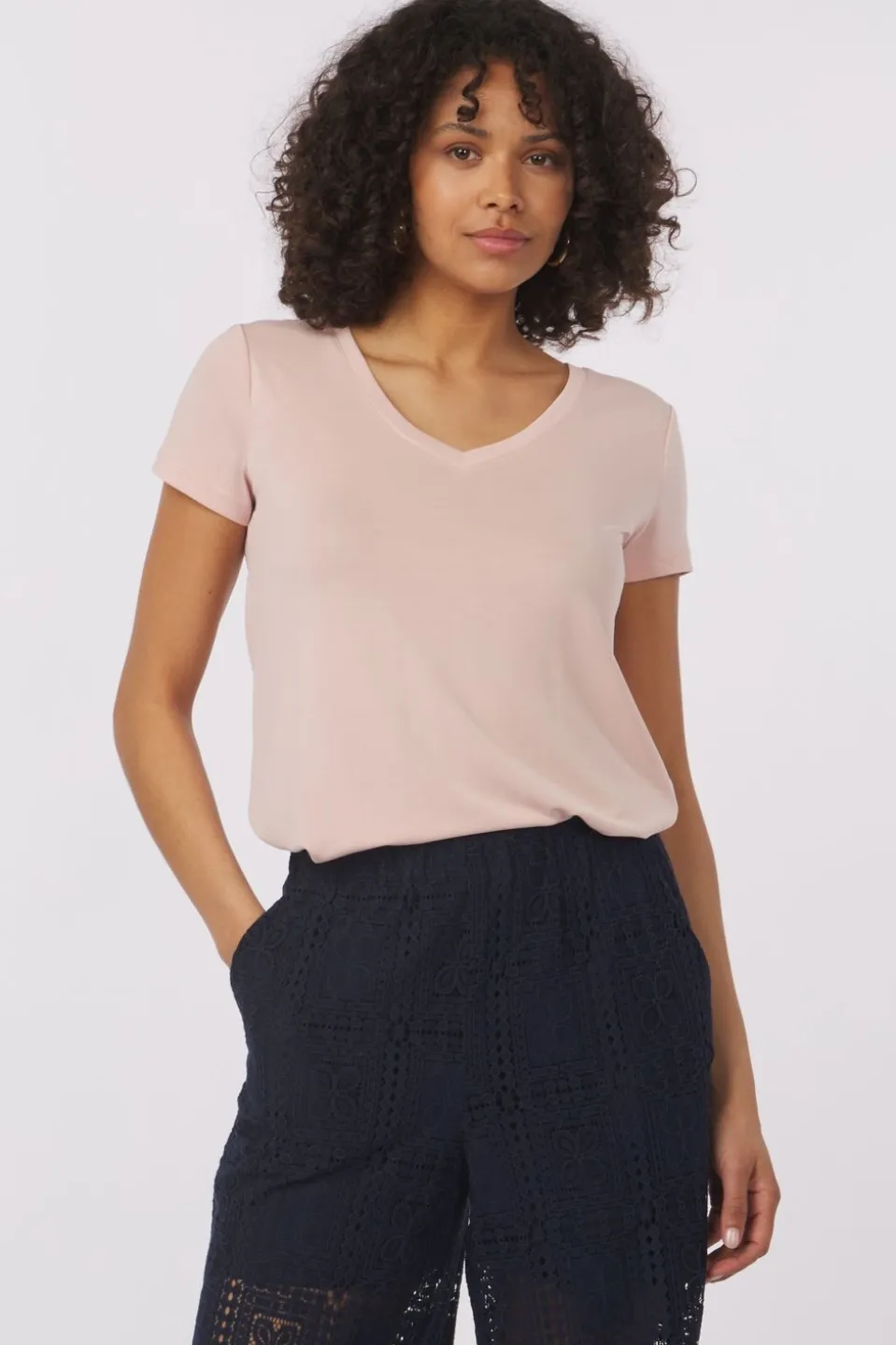 Soaked in Luxury Sl Coloumbine V-Neck